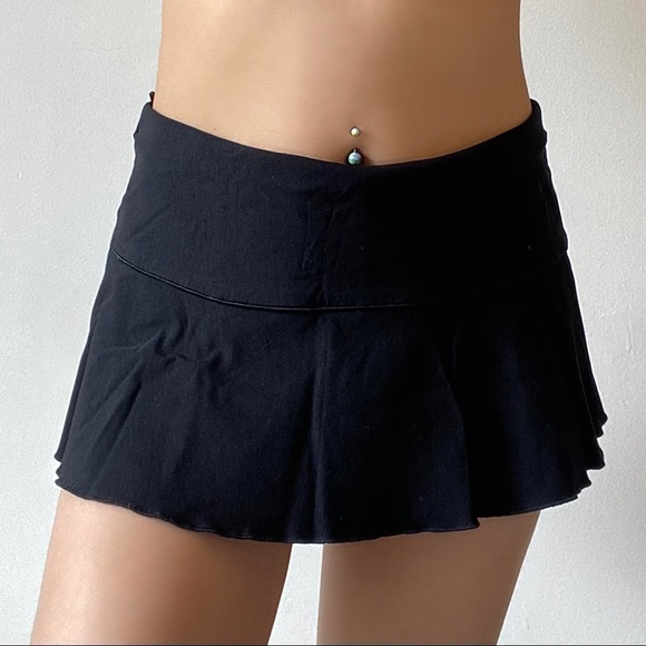 Super Mini Skirt - Picture 1 of 4